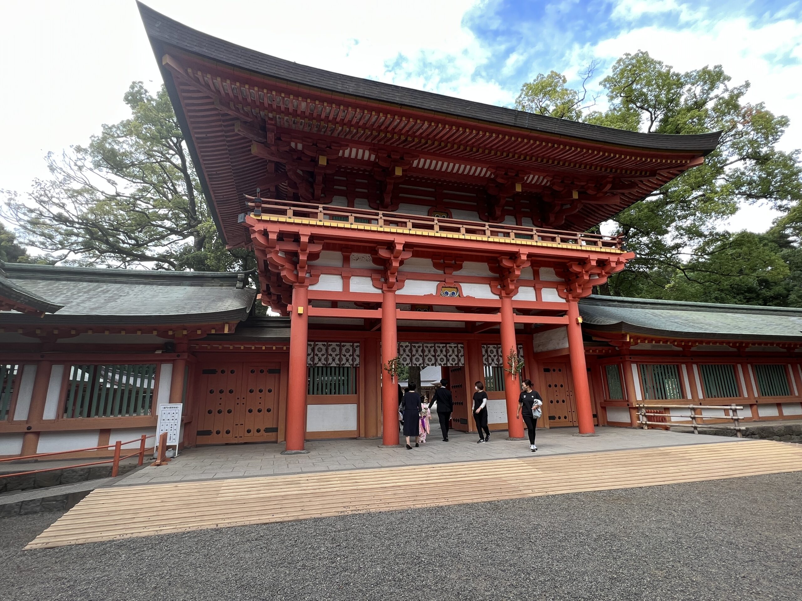 武蔵一宮氷川神社の御朱印と御朱印帳を紹介｜参道が2kmと日本で一番長い神社 | 神社ガイド